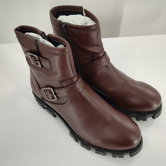 BC Women's Brown Boots, Size 9 - Picture 1 of 6